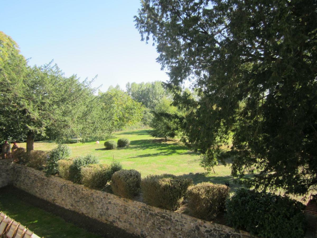 Le Manoir "Aux Douves" Bed & Breakfast Bazoges-en-Paillers Exterior foto