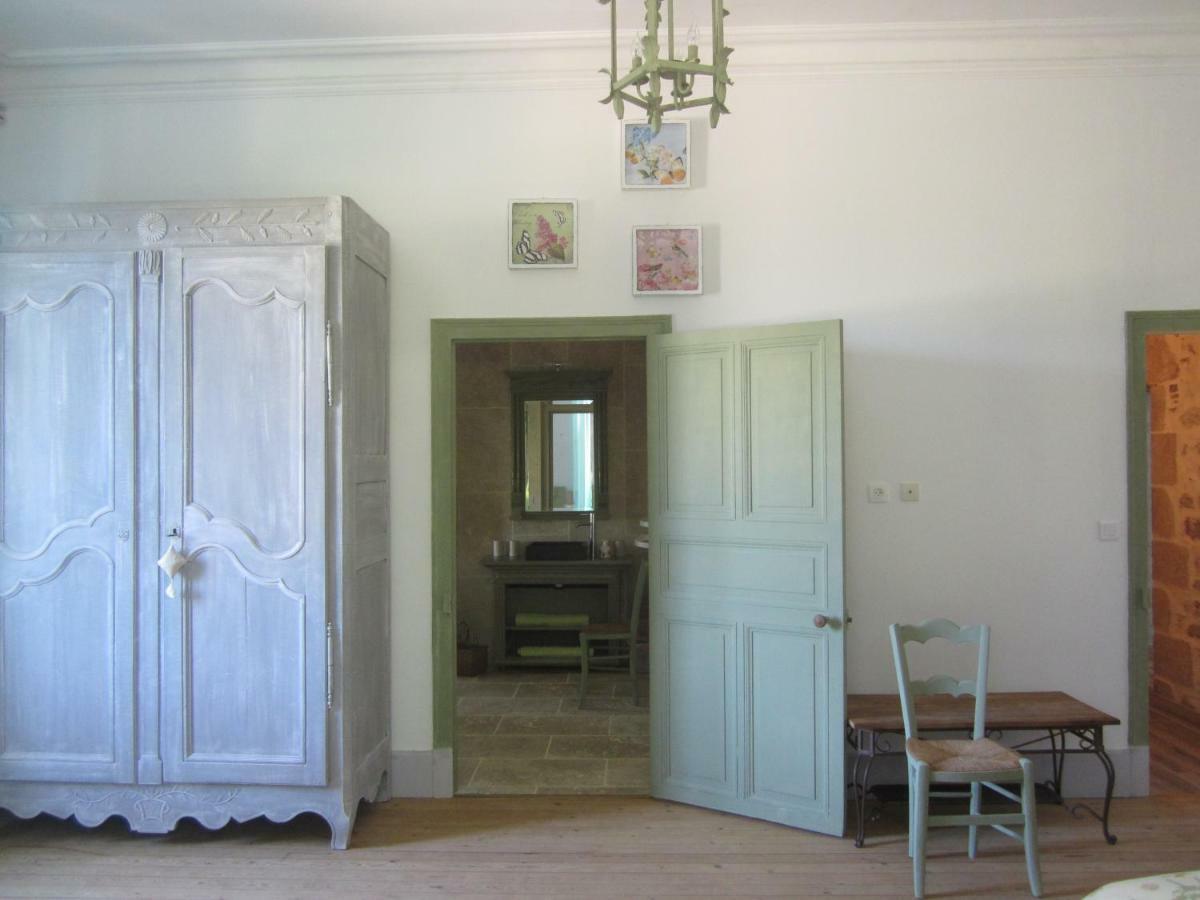 Le Manoir "Aux Douves" Bed & Breakfast Bazoges-en-Paillers Exterior foto